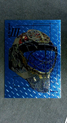 2003-04 Be a Player Memorabilia Masks III #4 Roberto Luongo Panthers