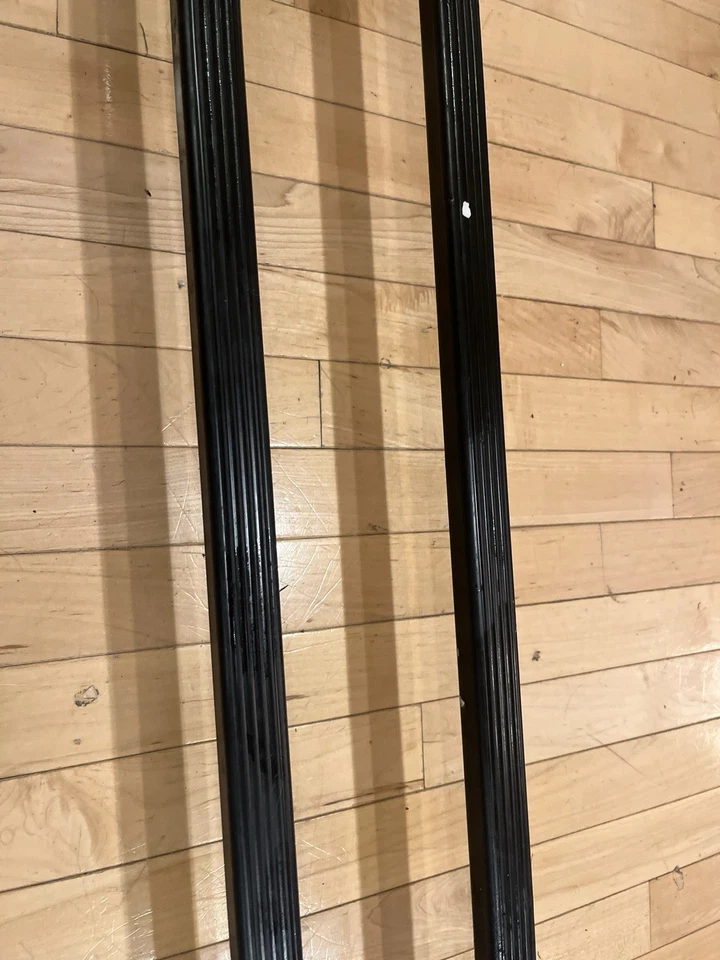 💙GM ACCESORIOS SUV OEM Baca de techo Barras transversales Rieles Negro + LLAVE Foto 3 de 4