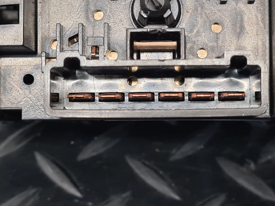 MERCEDES-BENZ VITO W639 (NCV2) 2006 INTERIOR HEATER CONTROL PANEL A6398301185KZ - Image 3 of 4