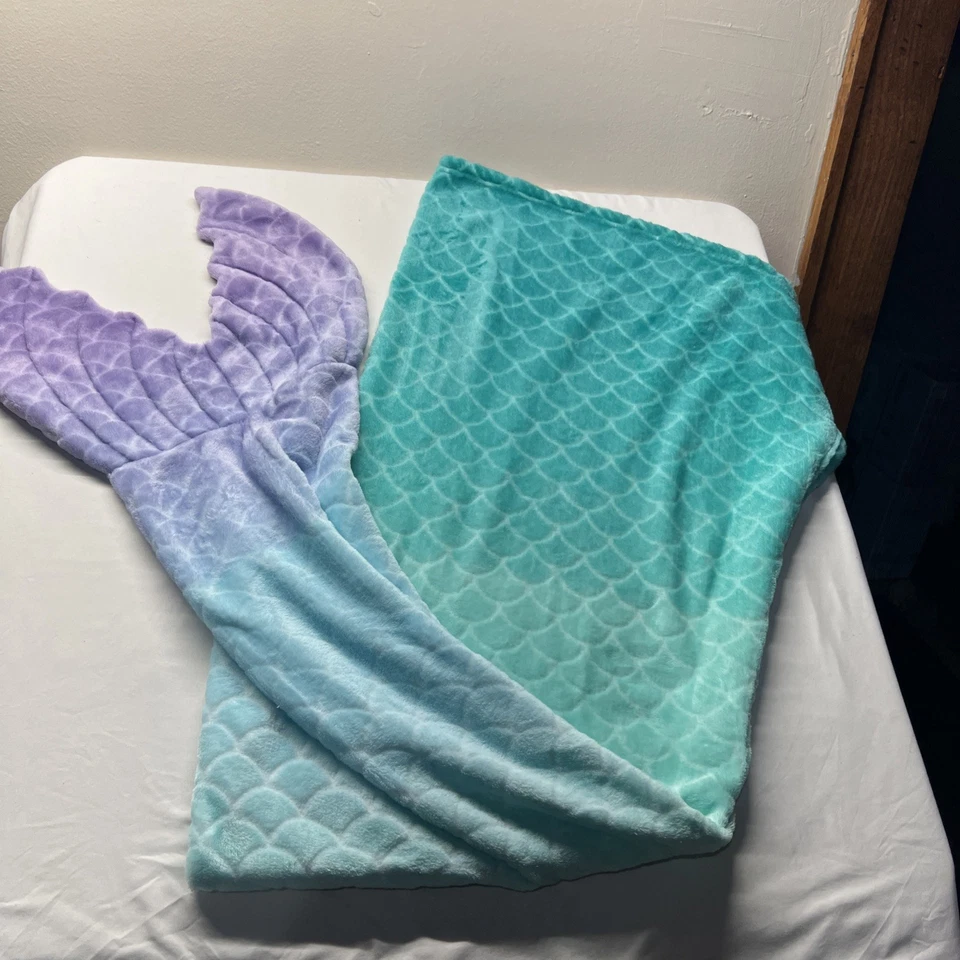 Pillowfort Mermaid Tail Kids Throw Blanket Purple Aqua Soft Plush Fleece Target - Image 4 of 4