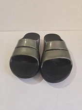 Oofos Ooahh Luxe Slip Black/Latte Recovery Womens Size 8