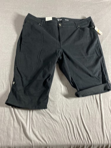 Style & CO shorts Woman 24W Mid Rise Skimmer Black Shorts NEW