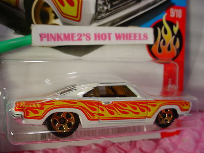 2017 i Hot Wheels '68 PLYMOUTH BARRACUDA FORMULA S #87✰white