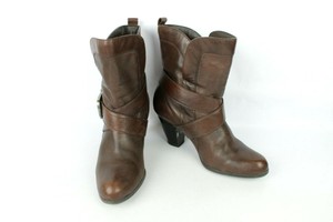 stivali marroni bata