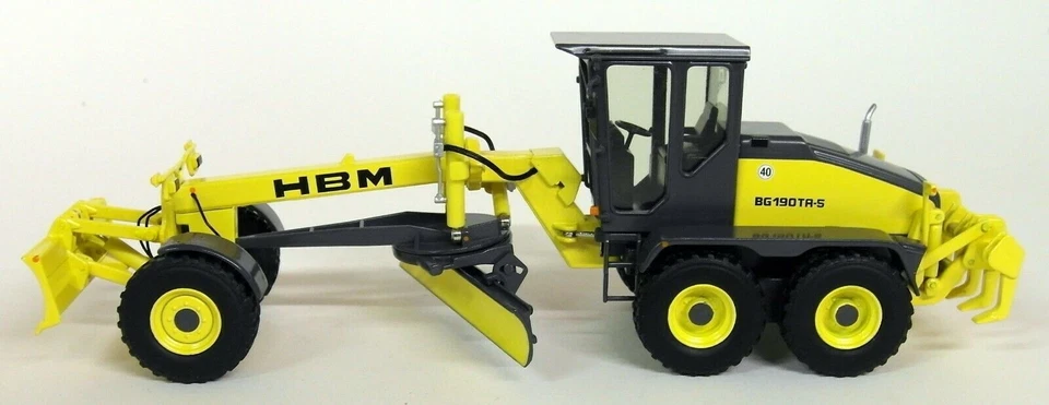 NZG 1/50 HBM-Nobas Motor Grader BG 190 TA5 Diecast Scale Construction Model 6381 - Image 4 of 4