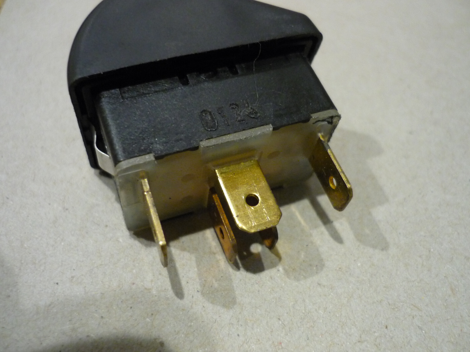 Ferrari 360,575 - ASR Exclusion Switch - P/N 180732