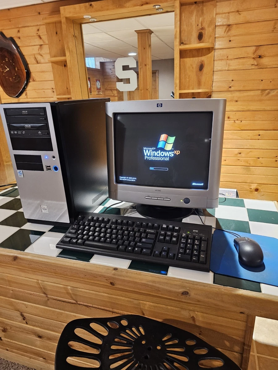 Intel Pentium III USB 2.0 Connectivity PC Desktops & All-In-One