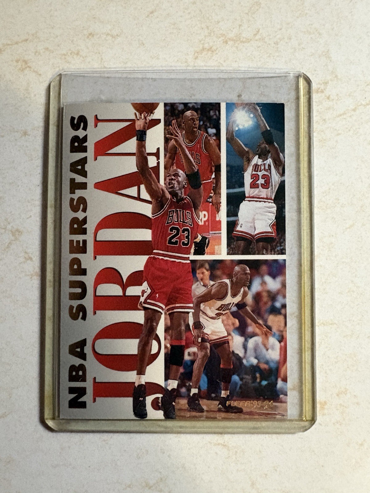 Fleer 1993-94 NBA Superstars Michael Jordan Bulls #7 Insert Basketball Card