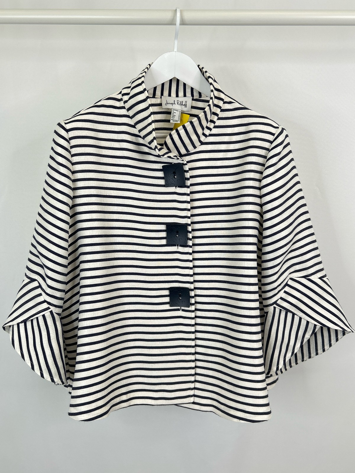 JOSEPH RIBKOFF Classic Statement Lightweight Stri… - image 1