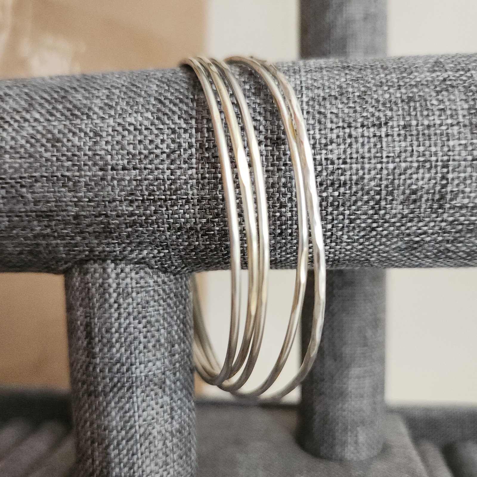 Silver Tone Thin Wire Bangle Bracelets Set of 5 M… - image 6