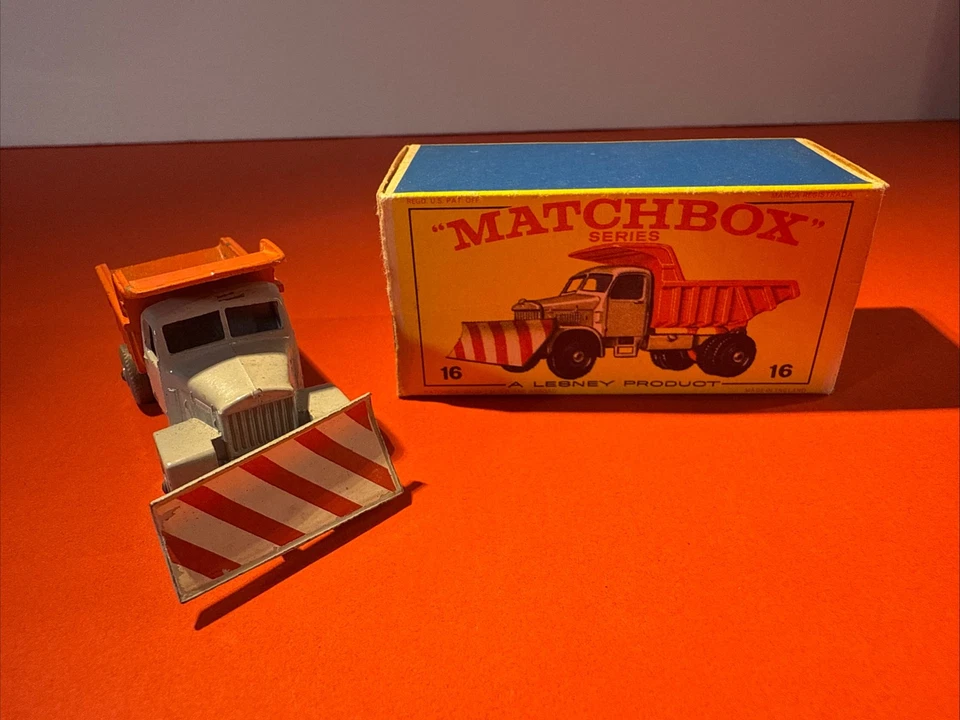Vintage Matchbox #16 Scammell “Mountaineer” Snowplough W/Box - Image 2 of 4