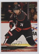 2024-25 Upper Deck Series 2 Exclusives 81/100 Jaccob Slavin #274 5h0