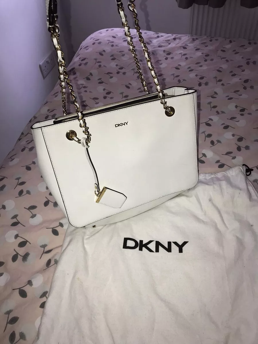 dkny White shoulder bag