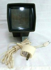 GAF PANA-VUE 1 LIGHTED 2X2 SLIDE VIEWER COMES IN ORIGINAL BOX.