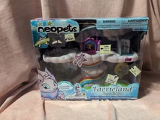 2008 New NIB Neopets Faerieland Playset Neopia Exclusive Figures Shelf Wear