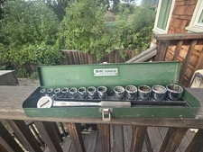 Vintage S-K Tools 1/2" Drive 13 pc. SAE  Socket Set, Box & Ratchet