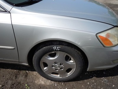 2000-2004 Toyota Avalon Fender Passenger Right 1C8