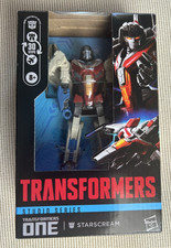 Transformers One Studio Series Deluxe Class STARSCREAM
