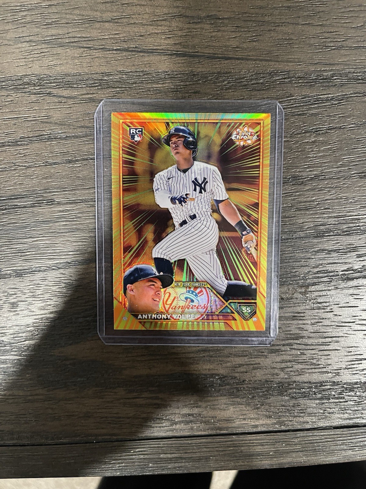 2023 Topps Chrome - Radiating Rookies Anthony Volpe #RR-18 (RC)