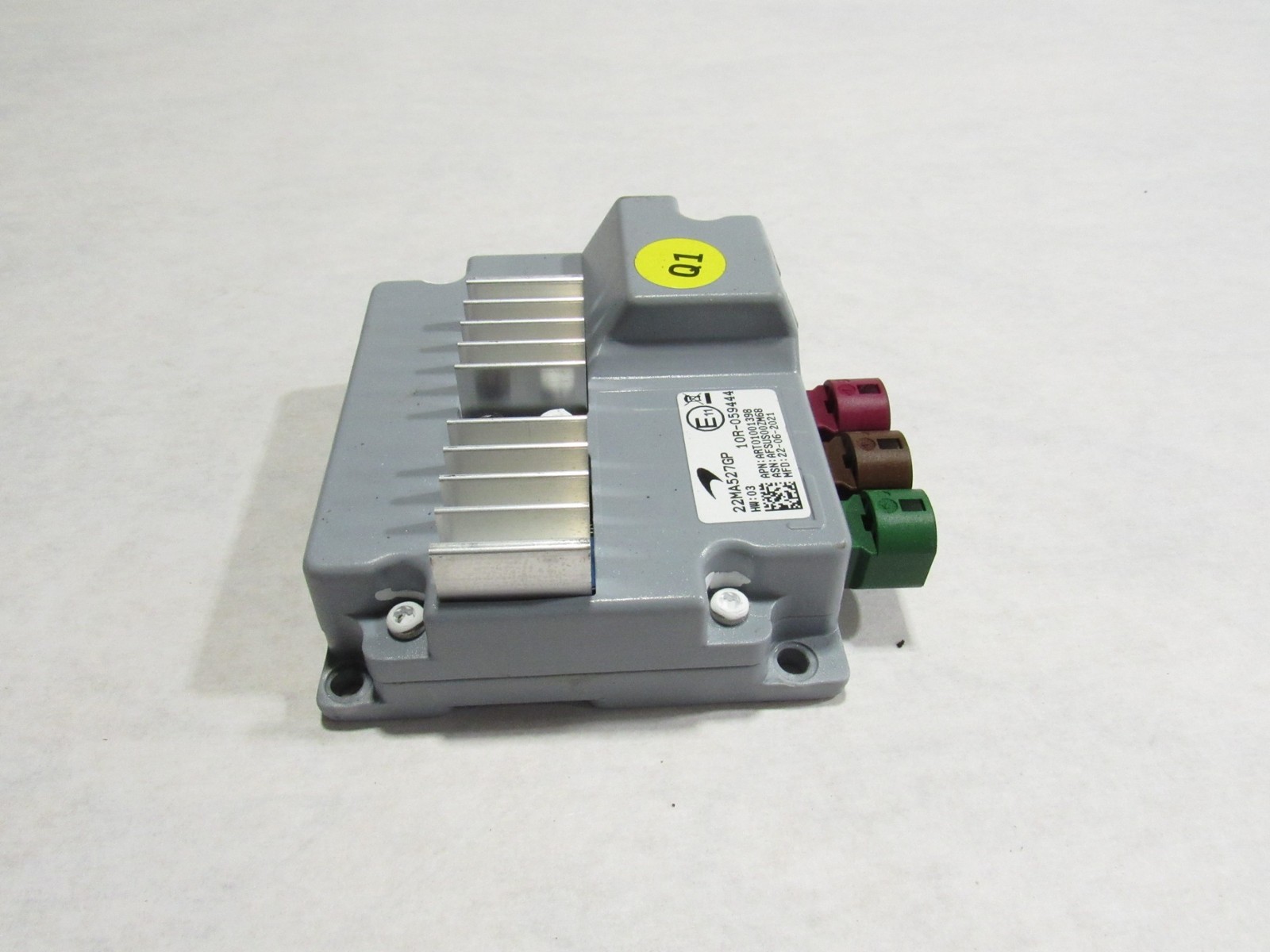 20-23 McLaren GT 2021 Computer Control Module Unit ;:Y