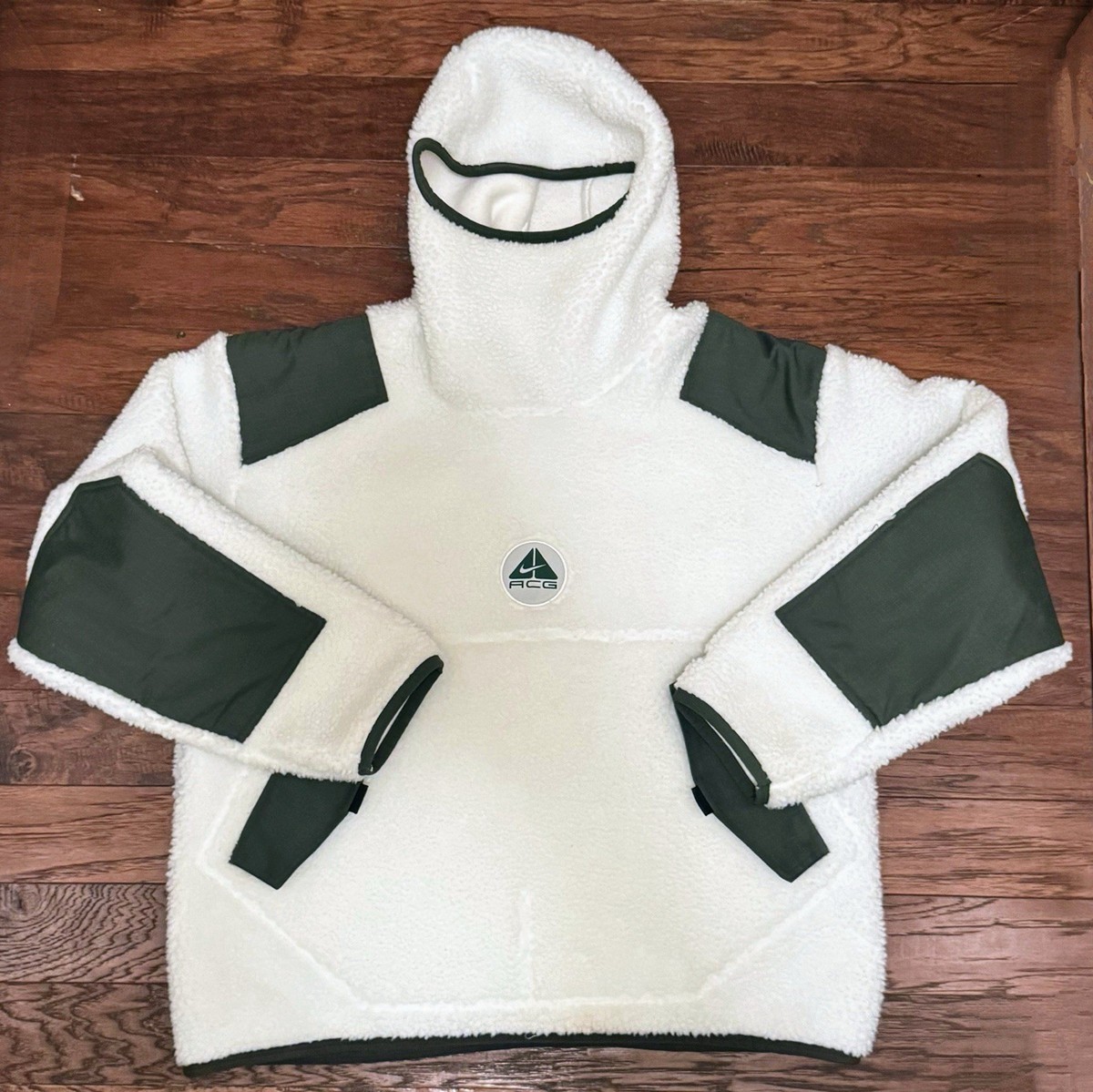 Nike ACG Vintage Ninja Sherpa Fleece Balaclava Jacket, Size Small