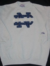 VINTAGE 1990's CRABLE SPORTS EMBROIDERED NOTRE DAME CREW SWEATSHIRT - LARGE