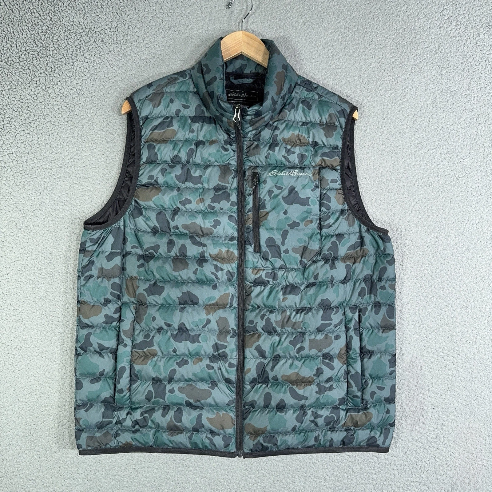 Eddie Bauer Puffer Vest Mens Large Camo Stratus Therm Packable 650 Down Jacket