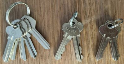 Uxcell 5 Pcs Plastic Snap In Type Locking Hole Plugs 25mm X - Foto 5