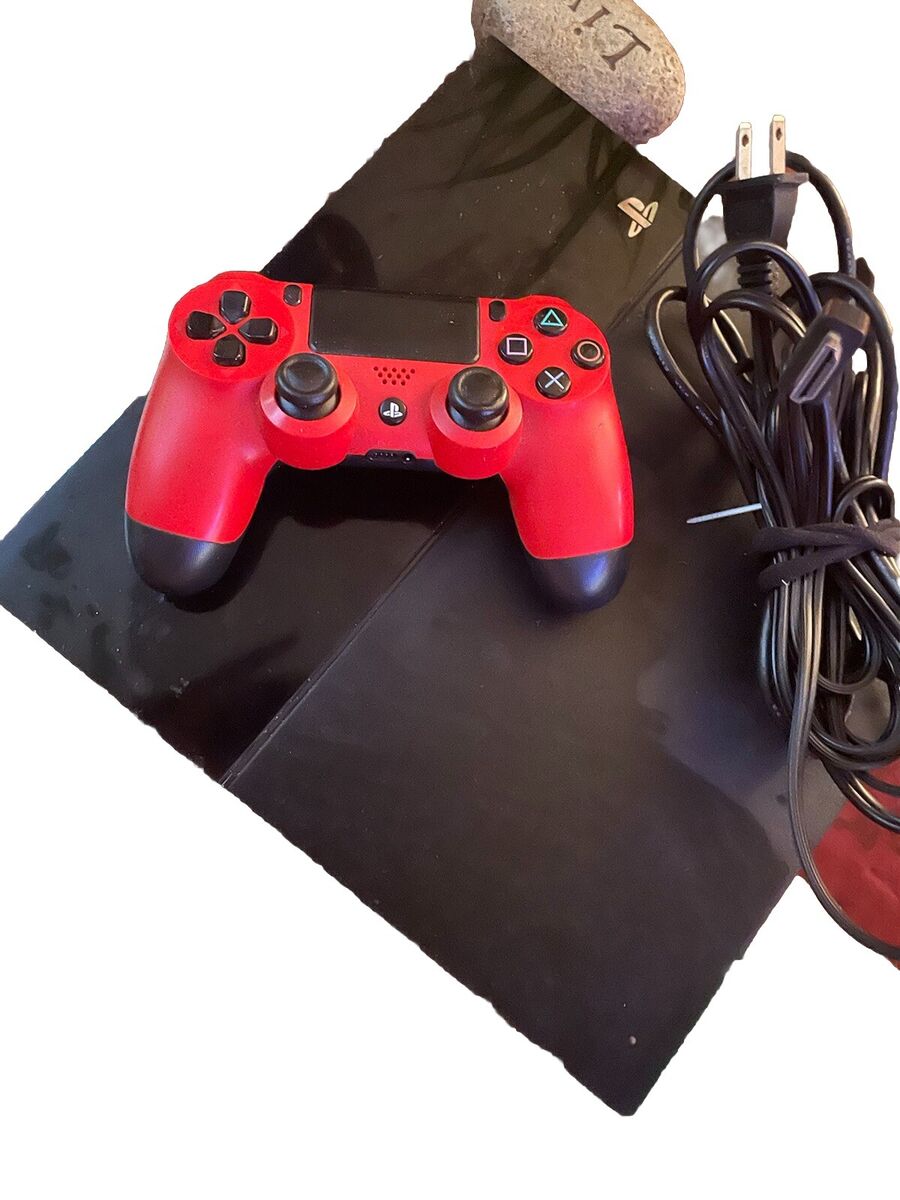 Sony PlayStation 4 console + Controller Friday The 13th + Sony PlayStation 4 console + Controller Friday The 13th +