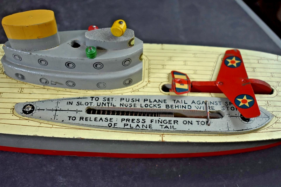 Keystone C-12 S Aircraft Carrier 1930s Wooden Toy Boat Original box - Image 4 of 4