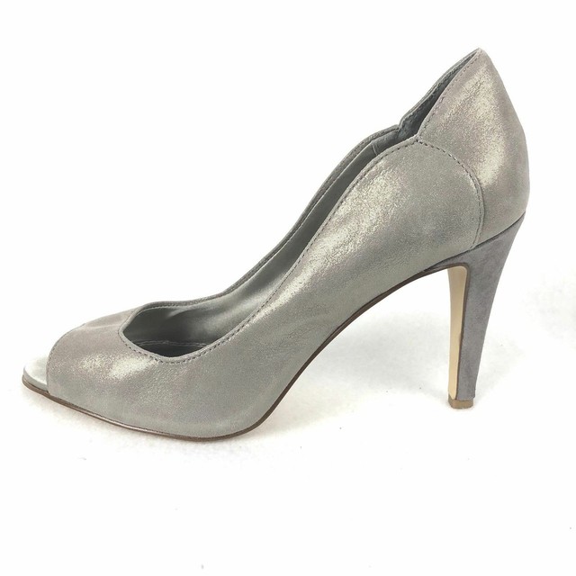 silver pumps size 8