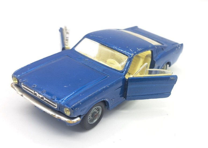 CORGI TOYS　No.2 Vtg Corgi Toys Ford Mustang Car Fastback 2 2 Diecast Blue White | eBay