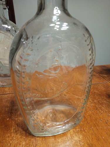 LOG CABIN Lot of 4 Vintage Embossed Syrup Bottles 1976 Bicentennial Liberty Bell - Picture 12 of 19