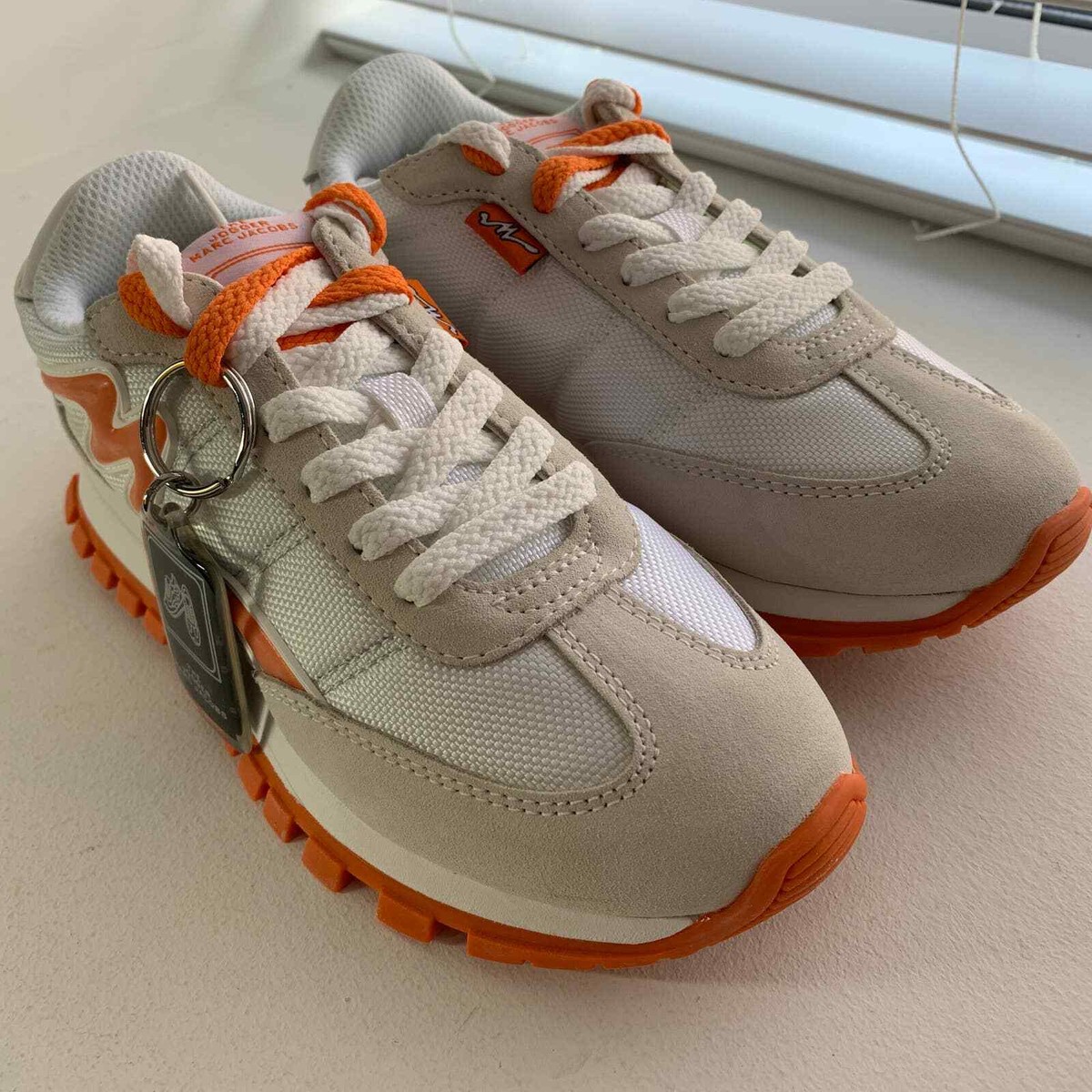 marc jacobs orange shoes