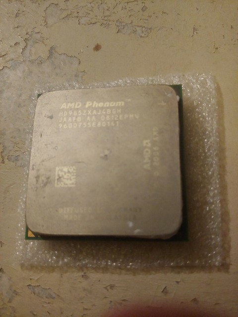 Amd Phenom X4 9850 2 5ghz Quad Core Socket Am2 Cpu Hd985zxaj4bgh Tested For Sale Online Ebay