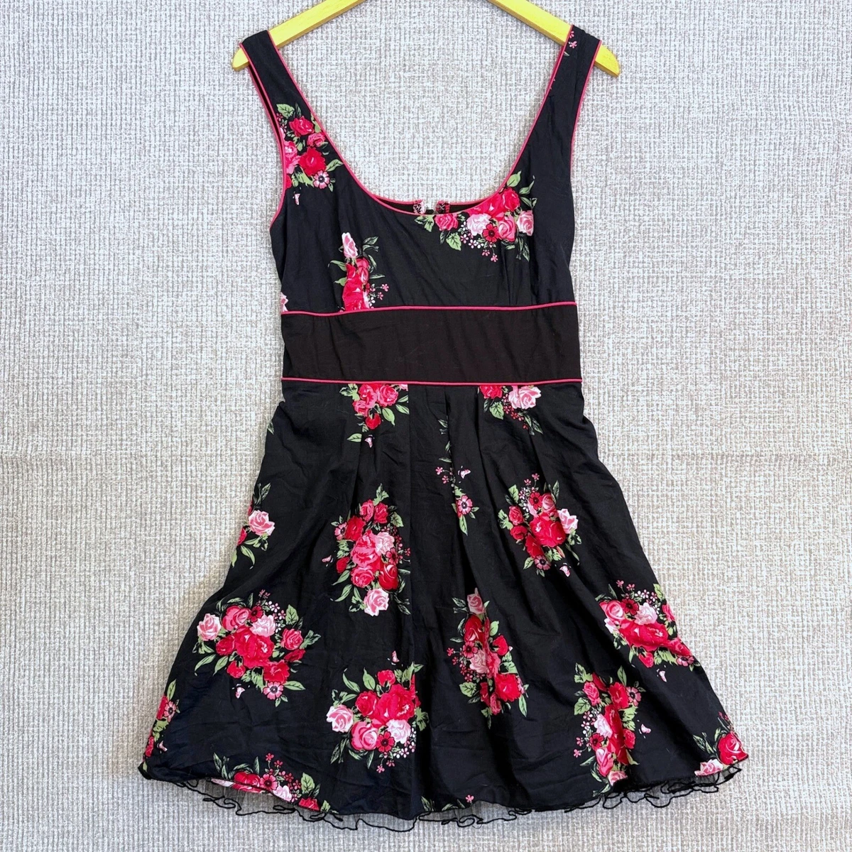Robe Débardeur Noire Et Rose Charlotte Russe - Taille M (Juniors), Pour Soirée Formelle, Occasion