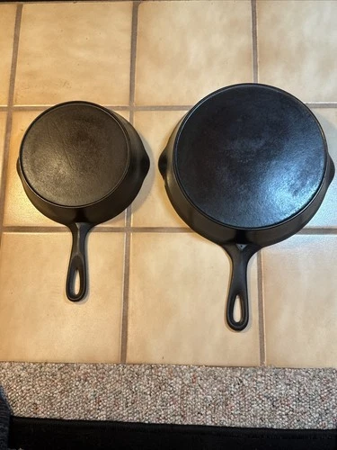 Unmarked Wagner Cast Iron Skillet-Set Of 2-#5 & #8-with Outer Heat Ring