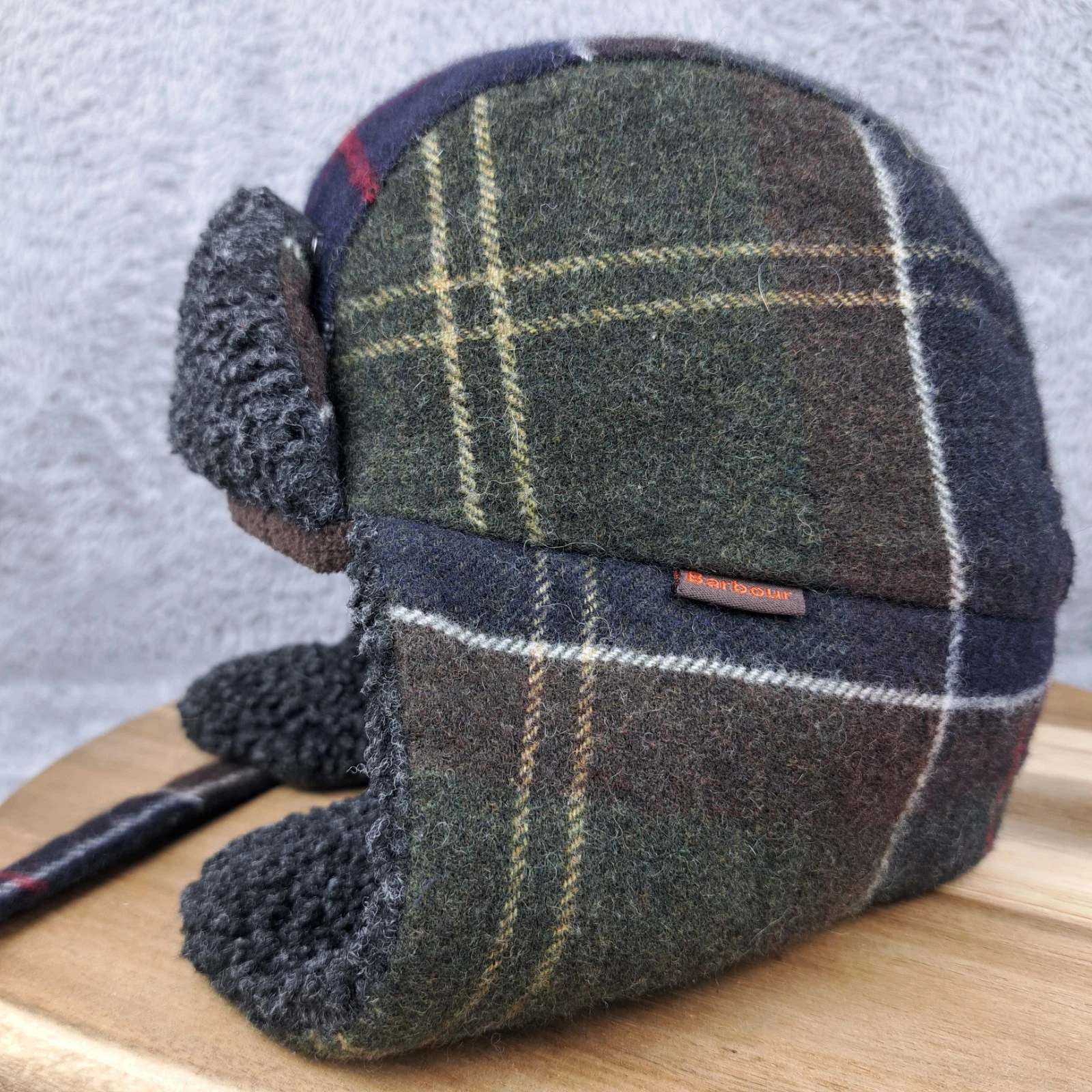 Barbour Trapper Hat Size L Tartan Plaid Wool Blend Sherpa Fleece Lined Warm EUC