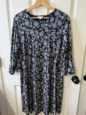 J. Jill Black Blue Floral Knit A-Line Dress Round Neck 3/4 Sleeve L Ruffle