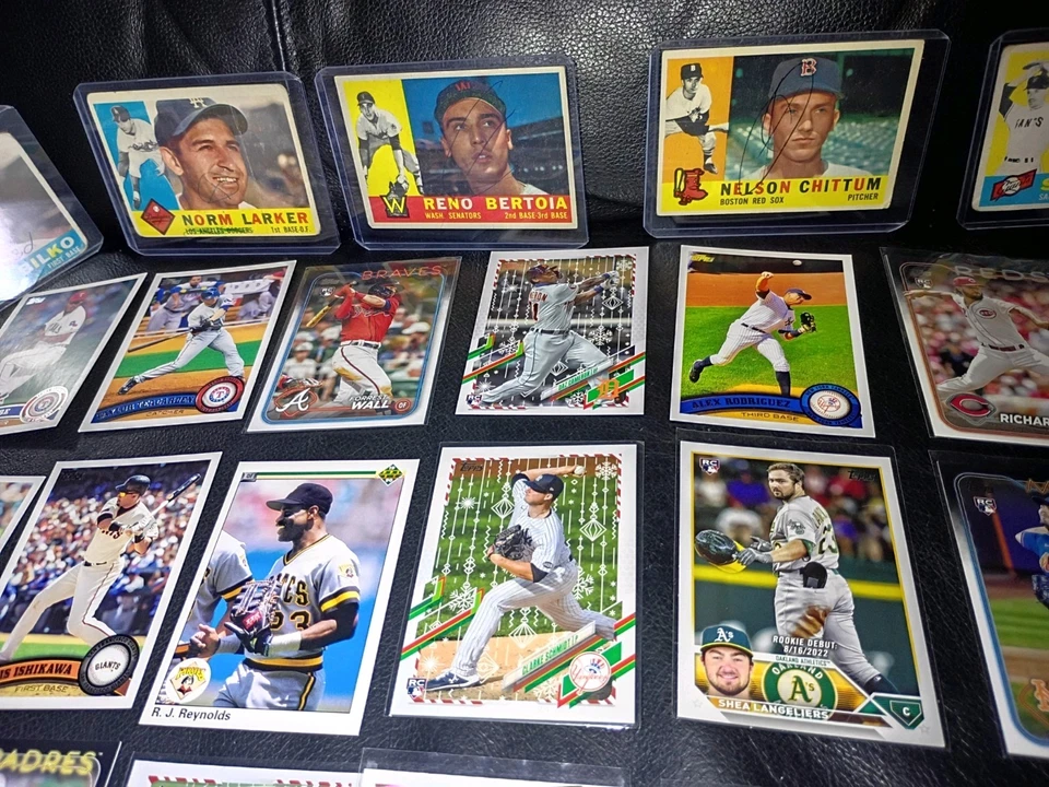 Lote de (100) tarjetas vintage del Salón de la Fama del Béisbol años 60 1970 Topps Salón de la Fama Aaron MLB Foto 2 de 4