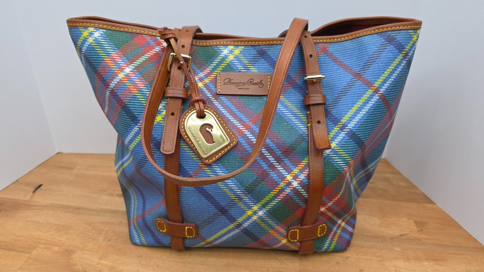 Dooney & Bourke Windsor Tartan Plain Coated Canvas & Tan Leather Tote Sh Bag