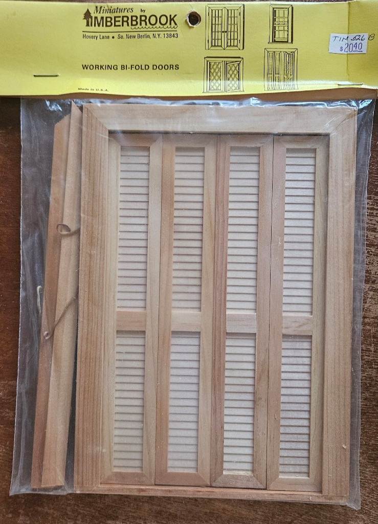 Timberbrook 1:12 scale Dollhouse Working Bifolding Doors Louvered 3/ 8 #526