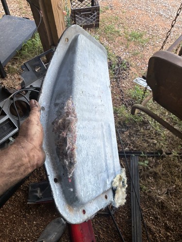 87 - 96 FORD F150 F250 F350 CAB FLOOR COVER PLATE AUTO TRANSMISSION OEM - Picture 2 of 5