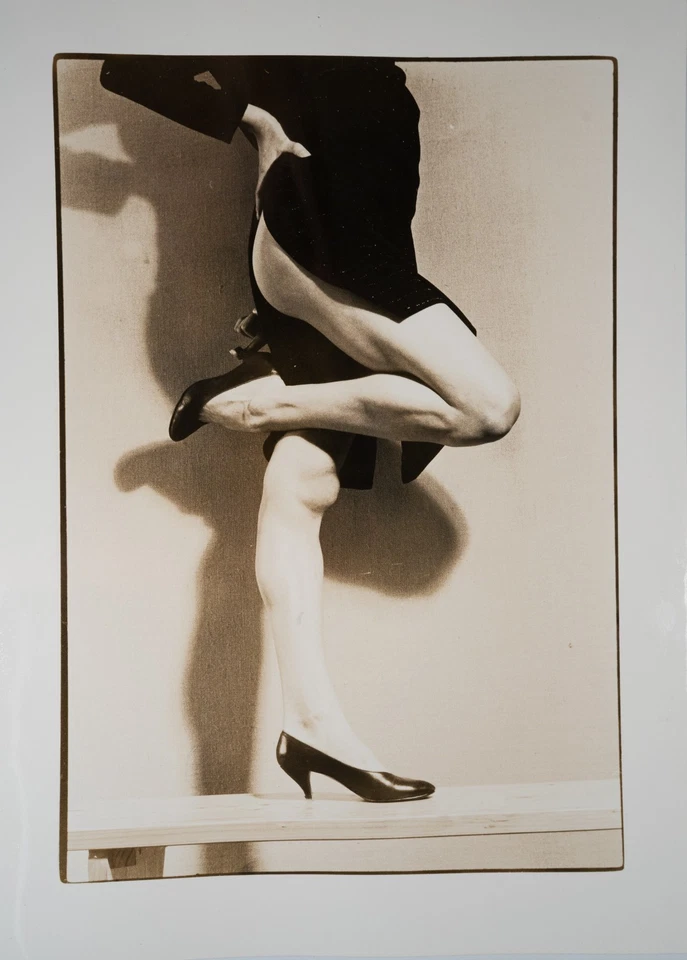 TIRAGE PHOTO Argentique France Femme nue nu artistique 18X24cm 1980 - Photo 1/1