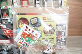 Lego Disney Pixar Cars Two Tokyo International Circuit 8679 Open Box
