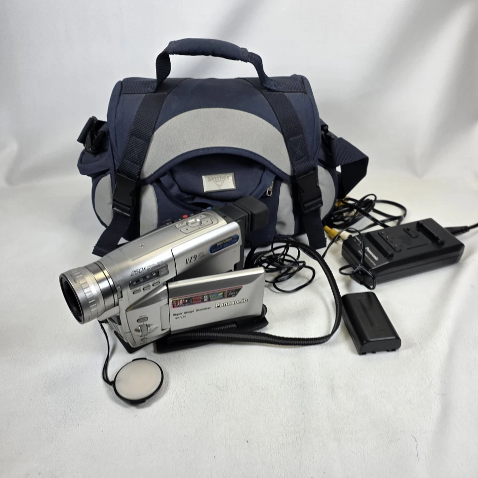 Panasonic NV-VZ9 VHS-C Compact Camcorder Movie Camera Vintage Working - Image 2 of 4