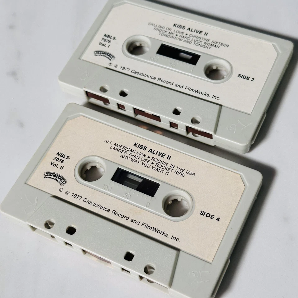 KISS - Cassette Lot of 7 - Solo Album Gene Ace Peter Killers Alive II - Smashes - Image 4 of 4