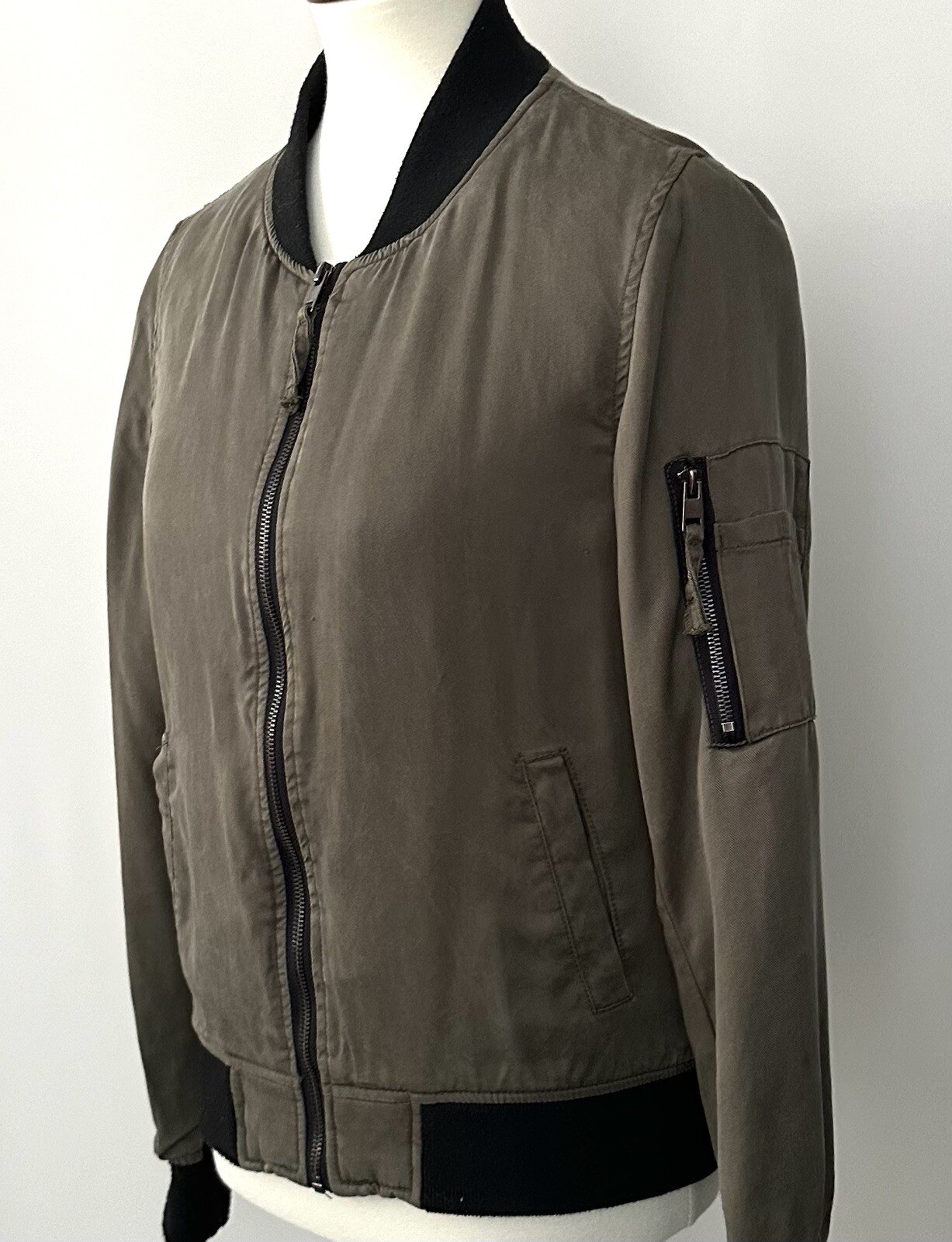 Cielo Basic Outerwear Women's Jacket Olive Green … - image 3