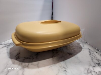 Vtg Tupperware Harvest Gold Steamer / Serving Bowl 3 piece  1273 , 1274 Oval