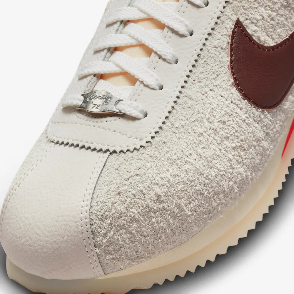 New Nike Women's Cortez '23 Shoes - Orewood Brown (FD2013